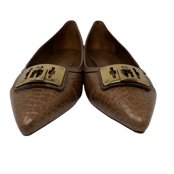 Tory Burch Tan Leather Flats with Gold Accent - Picture 4 of 9